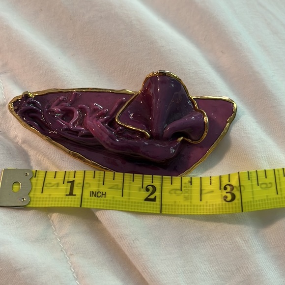 Rare Vintage 1988 Amy Lacombe Brooch purple with 24k trim - Picture 3 of 3